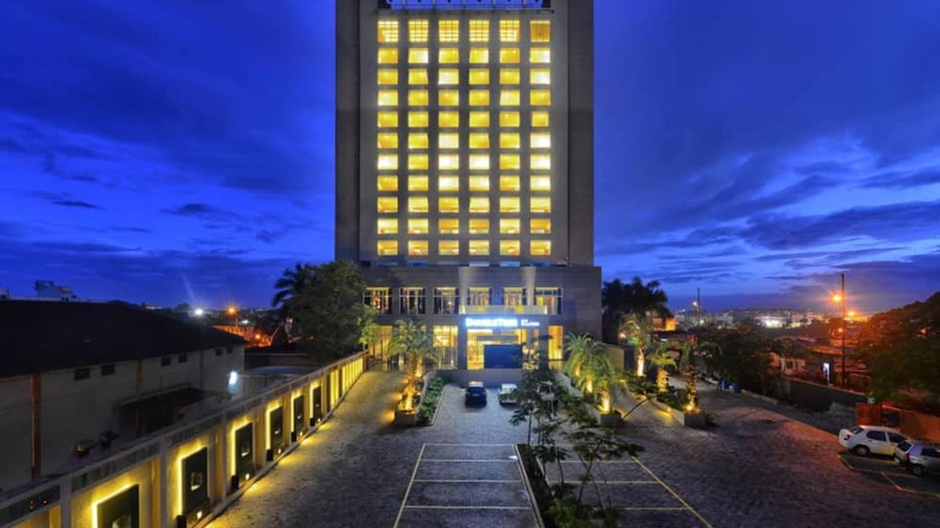 DoubleTree by Hilton Pune - Chinchwad