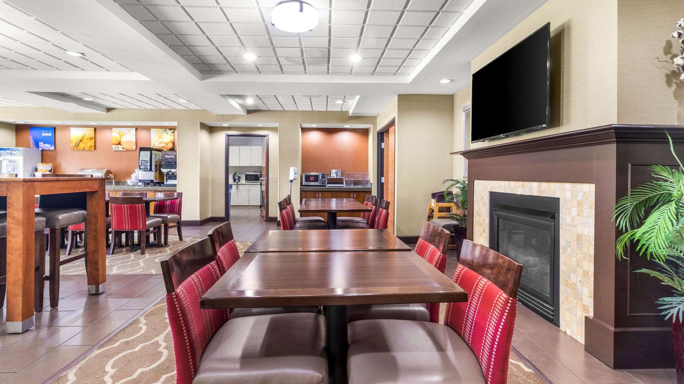 Comfort Suites Mount Vernon