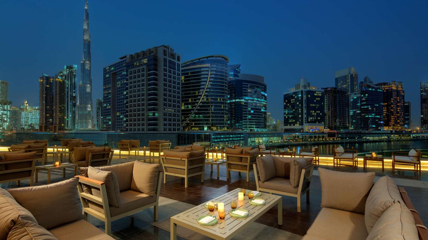 Radisson Blu Hotel, Dubai Waterfront