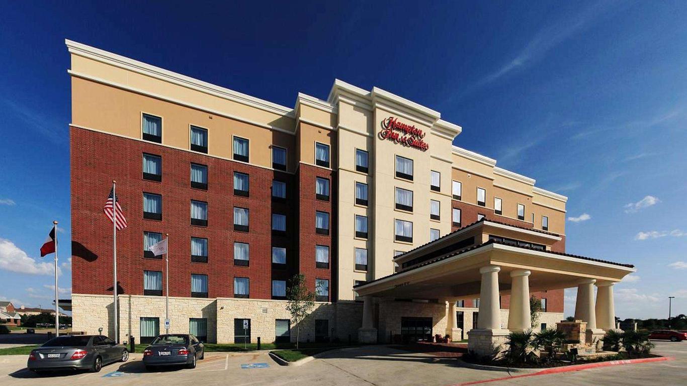 Hampton Inn & Suites Dallas-Lewisville/Vista Ridge Mall