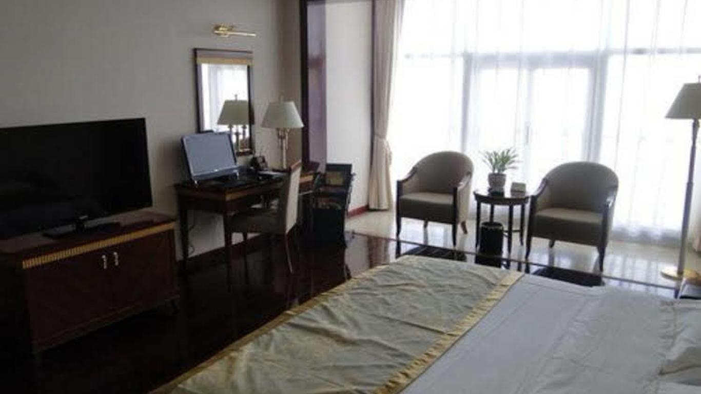 Ningxia Yuehai Hotel