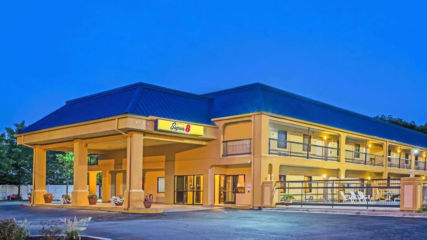 Super 8 by Wyndham Norcross/I-85 Atlanta